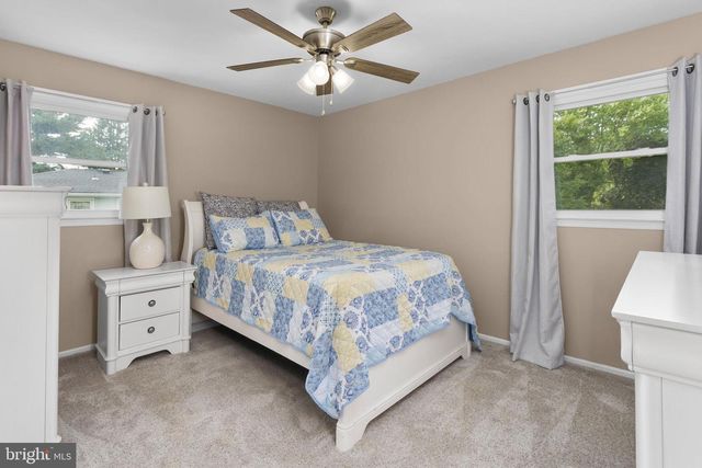 1108 ESTATES BLVD, Hamilton, NJ 08690