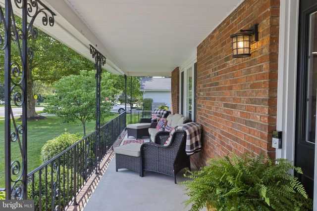 1108 ESTATES BLVD, Hamilton, NJ 08690