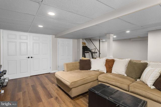 1108 ESTATES BLVD, Hamilton, NJ 08690