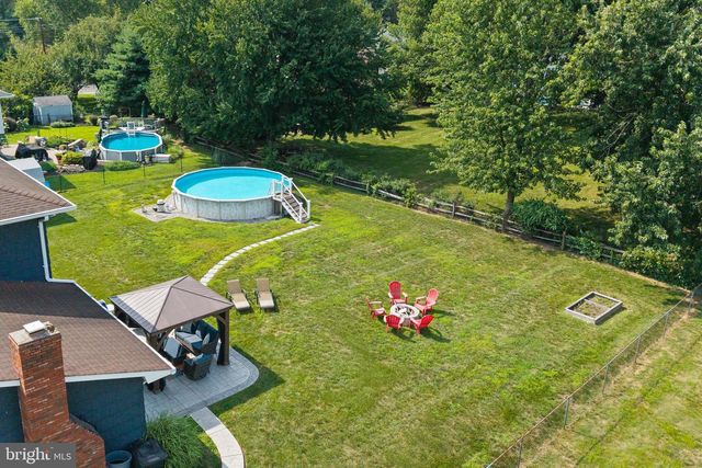 1108 ESTATES BLVD, Hamilton, NJ 08690