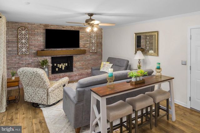 1108 ESTATES BLVD, Hamilton, NJ 08690