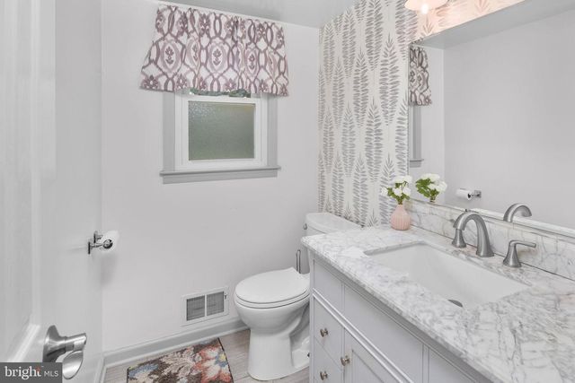 1108 ESTATES BLVD, Hamilton, NJ 08690