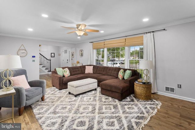 1108 ESTATES BLVD, Hamilton, NJ 08690