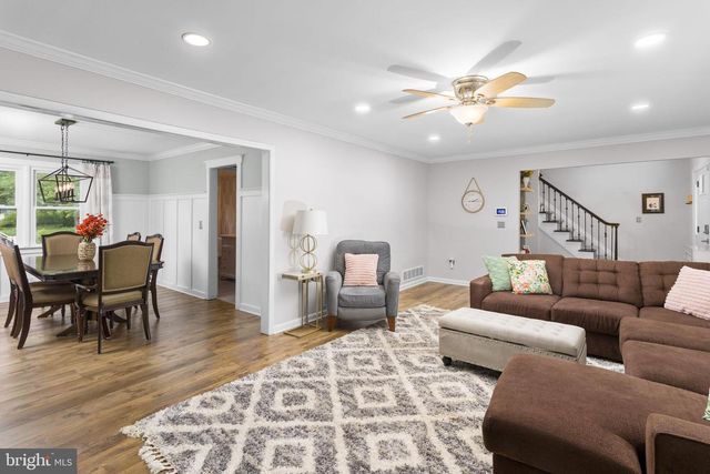 1108 ESTATES BLVD, Hamilton, NJ 08690