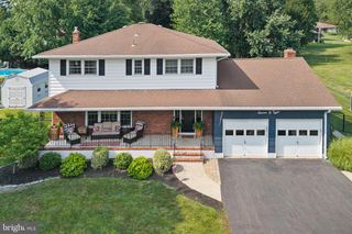 1108 ESTATES BLVD, Hamilton, NJ 08690