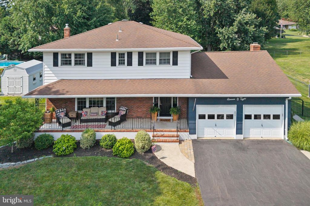 1108 ESTATES BLVD, Hamilton, NJ 08690
