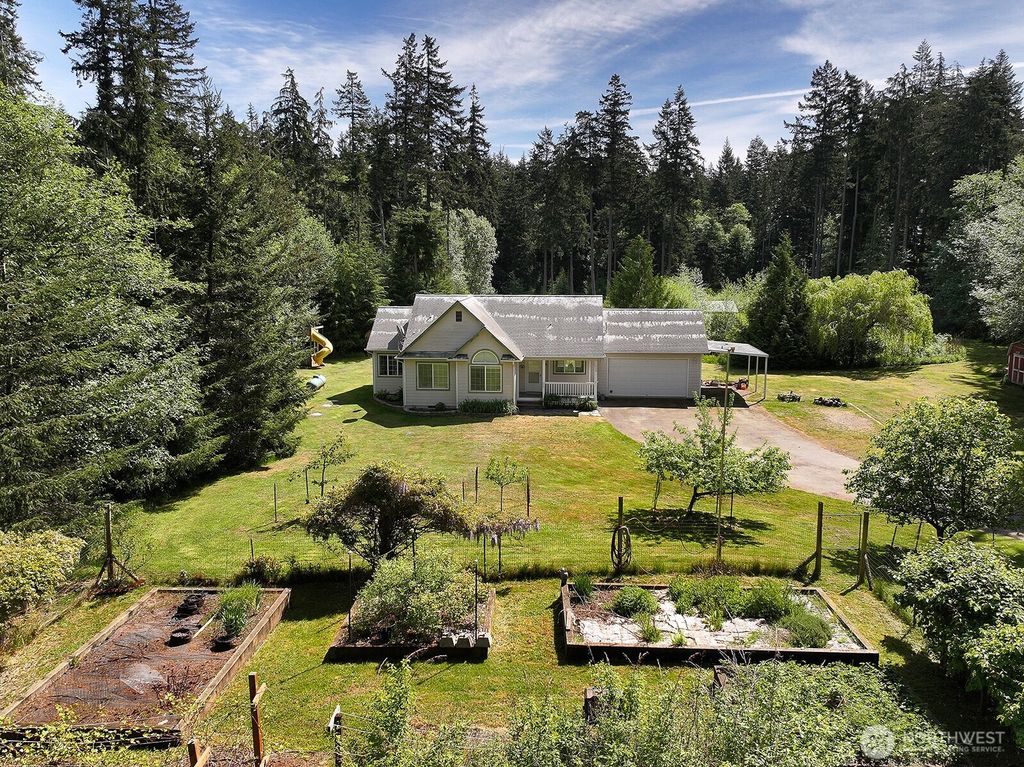 965 Rehberg Road, Greenbank, WA 98253