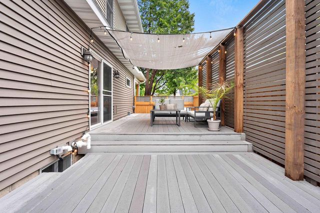 1324 W ROGERS AVENUE, Appleton, WI 54914