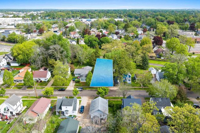 1324 W ROGERS AVENUE, Appleton, WI 54914