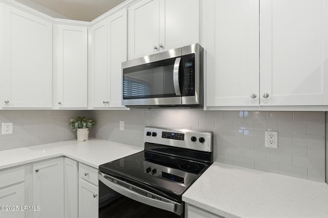 19 Whispering Oaks Circle, Okatie, SC 29909