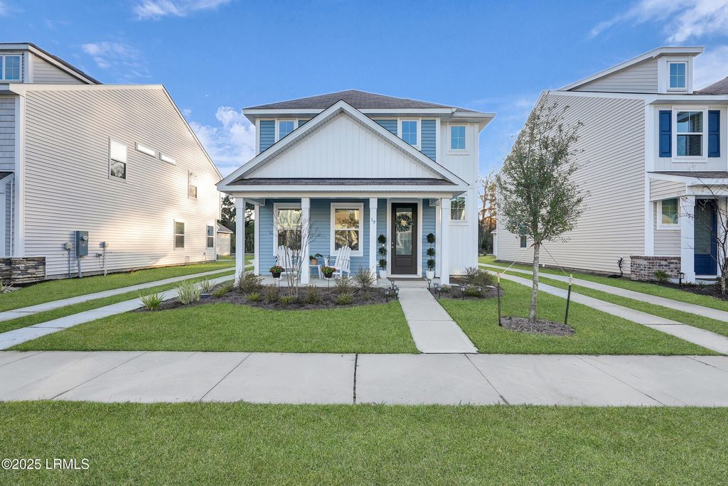 19 Whispering Oaks Circle, Okatie, SC 29909