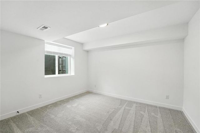 10523 N Jarboe Street, Kansas City, MO 64155