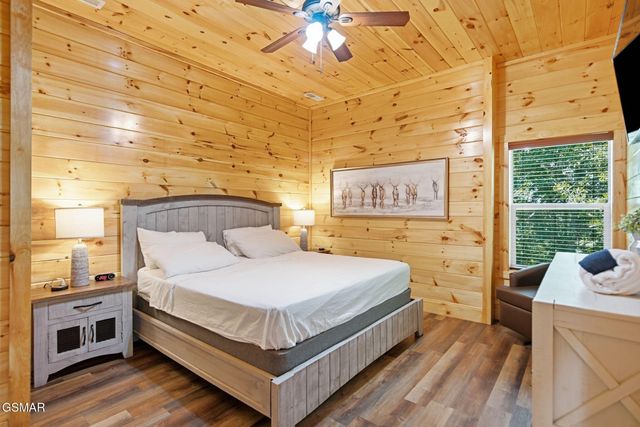 1012 Owls Nest Way, Sevierville, TN 37862