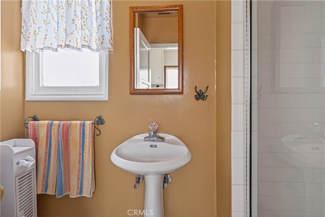 5544 Colbath, Sherman Oaks, CA 91401