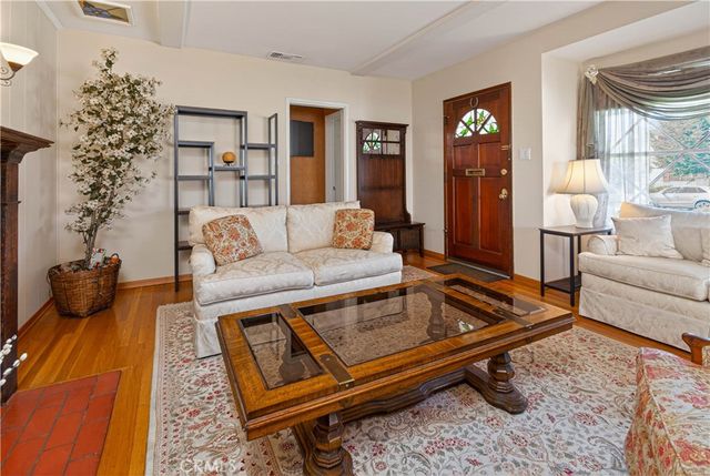 5544 Colbath, Sherman Oaks, CA 91401