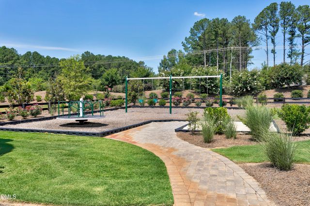 8256 Pritchett Farm Lane, Raleigh, NC 27606
