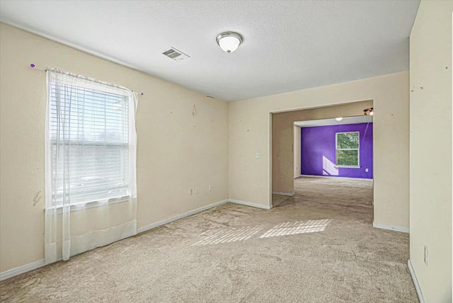 104 Macarthur Street, Baytown, TX 77520