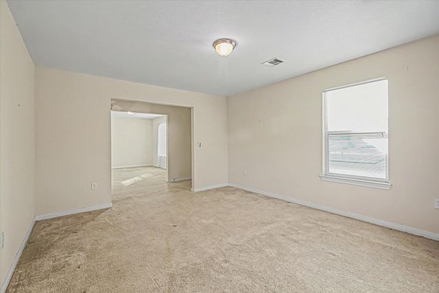 104 Macarthur Street, Baytown, TX 77520