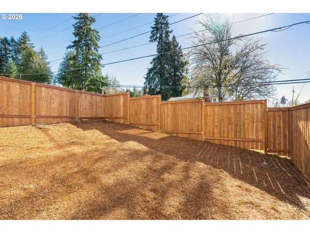 7343 Sw Leonard Pl L-3, Beaverton, OR 97007