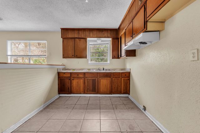 3418 ELK POINT DR, Memphis, TN 38128