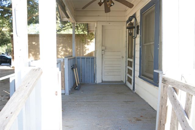 1406 Leaman Avenue, Rosenberg, TX 77471