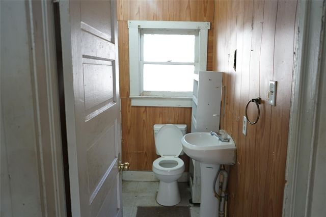 1406 Leaman Avenue, Rosenberg, TX 77471