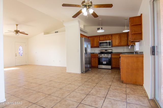 8890 W Rafael Drive, Arizona City, AZ 85123