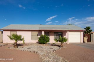 8890 W Rafael Drive, Arizona City, AZ 85123