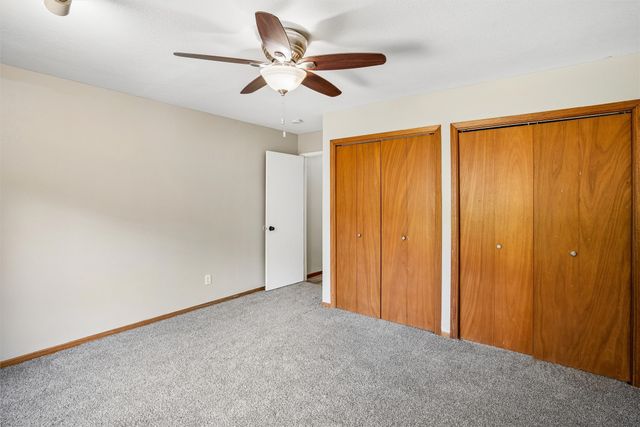 3 E Bell Avenue, Des Moines, IA 50315