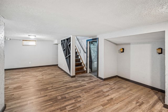 3 E Bell Avenue, Des Moines, IA 50315