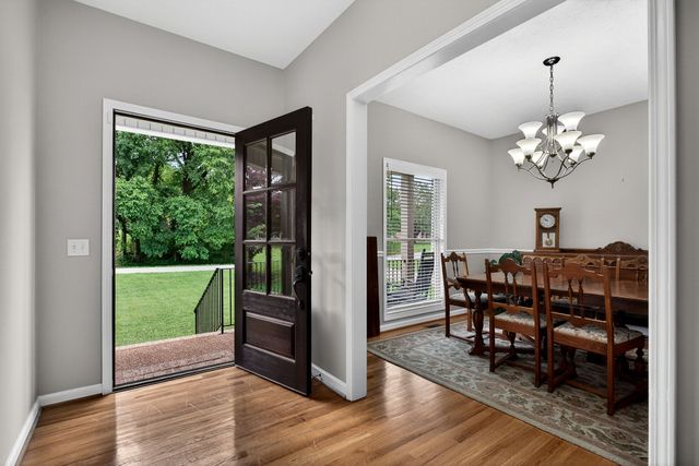 492 Nob Hill Dr, Sparta, TN 38583
