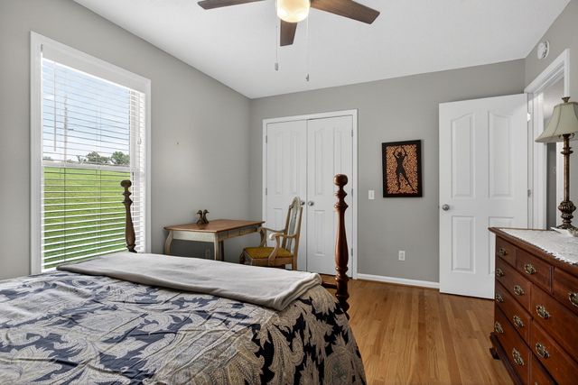 492 Nob Hill Dr, Sparta, TN 38583