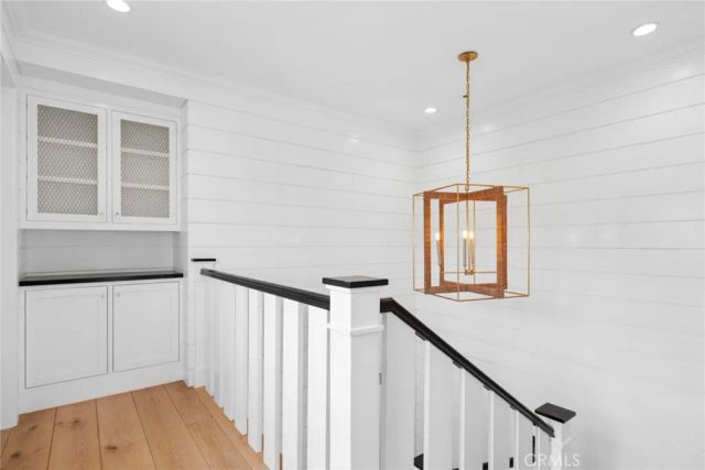 460 Santa Ana Avenue, Newport Beach, CA 92663