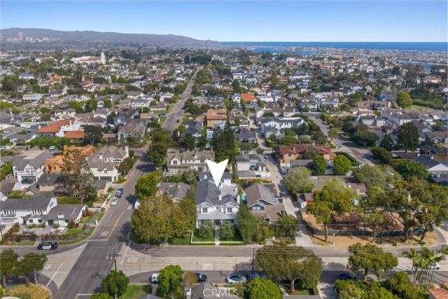 460 Santa Ana Avenue, Newport Beach, CA 92663