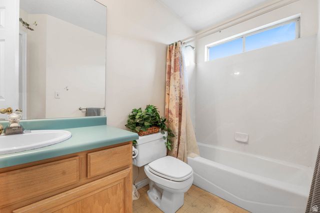 3256 W STAR FIRE RD, South Jordan, UT 84095