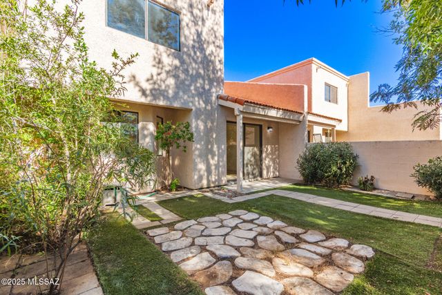 7872 E 35th Street, Tucson, AZ 85710