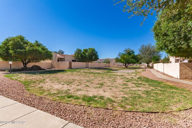 7872 E 35th Street, Tucson, AZ 85710