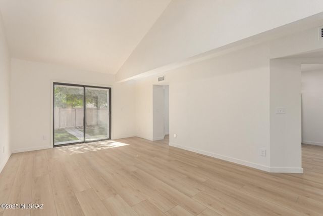 7872 E 35th Street, Tucson, AZ 85710