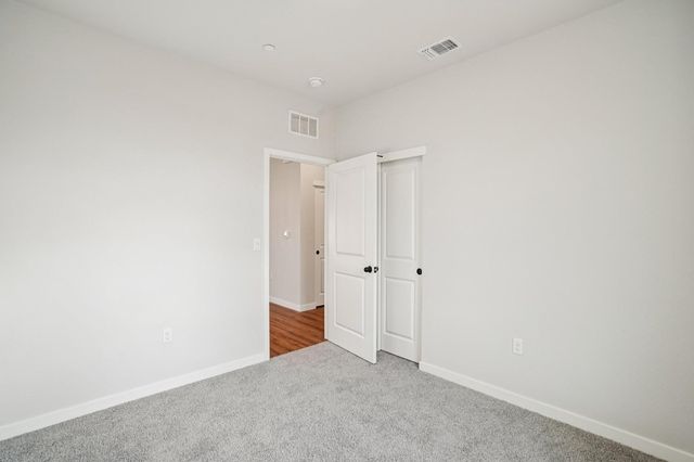 1627 Hansen Ranch Rd, Olivehurst, CA 95961