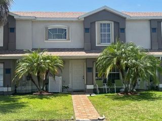 14682 LAGUNA BEACH CIRCLE, Orlando, FL 32824