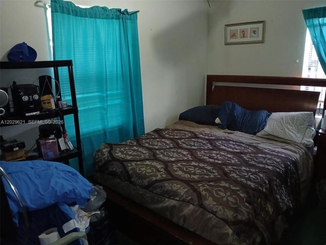 3020 NW 152nd Ter, Miami Gardens, FL 33054