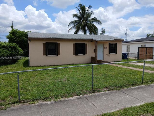 3020 NW 152nd Ter, Miami Gardens, FL 33054