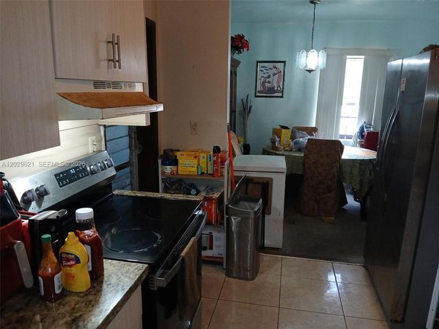 3020 NW 152nd Ter, Miami Gardens, FL 33054