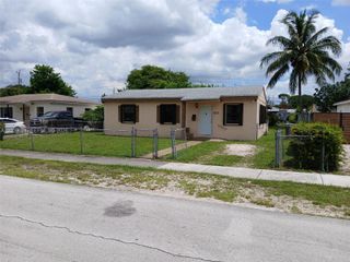 3020 NW 152nd Ter, Miami Gardens, FL 33054