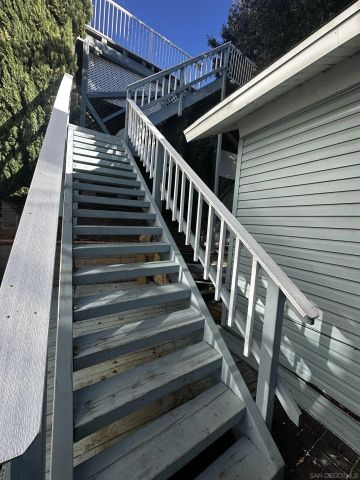 402 Delle Drive, Crestline, CA 92325