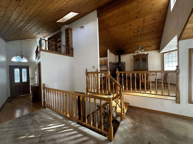 402 Delle Drive, Crestline, CA 92325