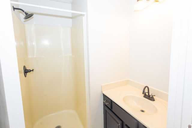 90 Ash Drive, Mayfield, KY 42066