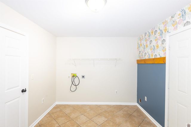 90 Ash Drive, Mayfield, KY 42066