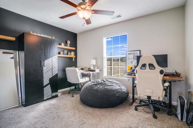 3625 Ebbets Drive, Evansville, IN 47725