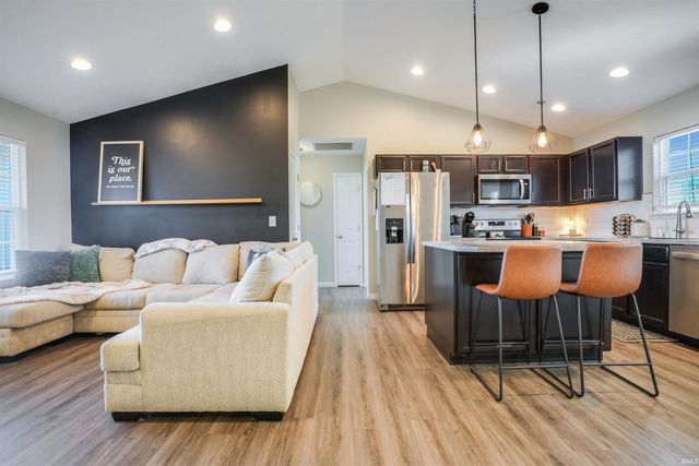 3625 Ebbets Drive, Evansville, IN 47725